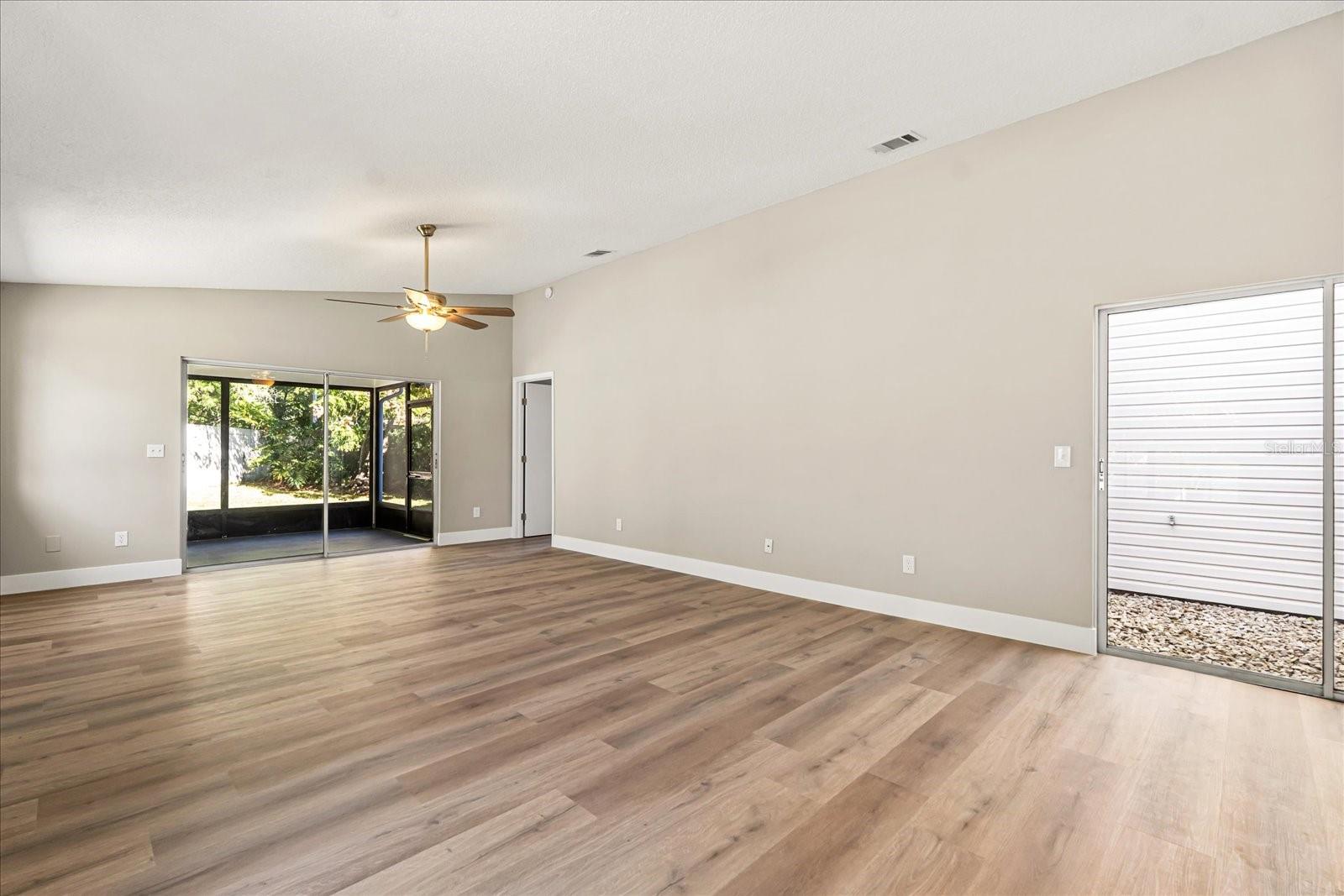 DANBURY MILL UNIT 3A - Residential Lease