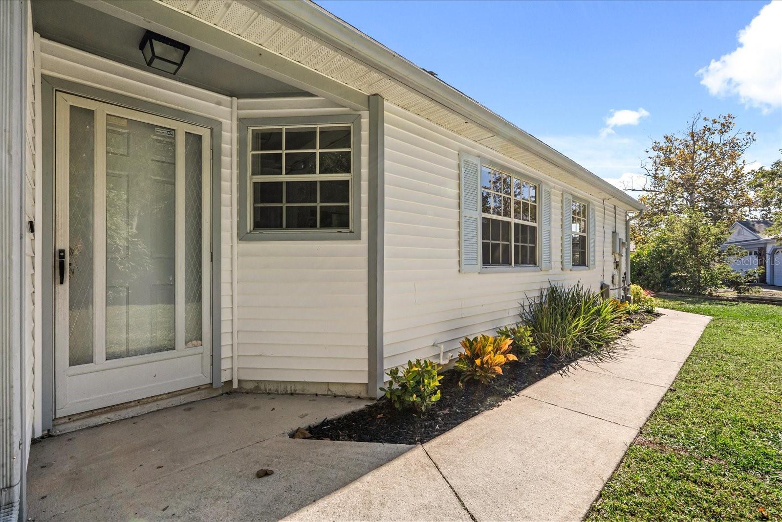 DANBURY MILL UNIT 3A - Residential Lease