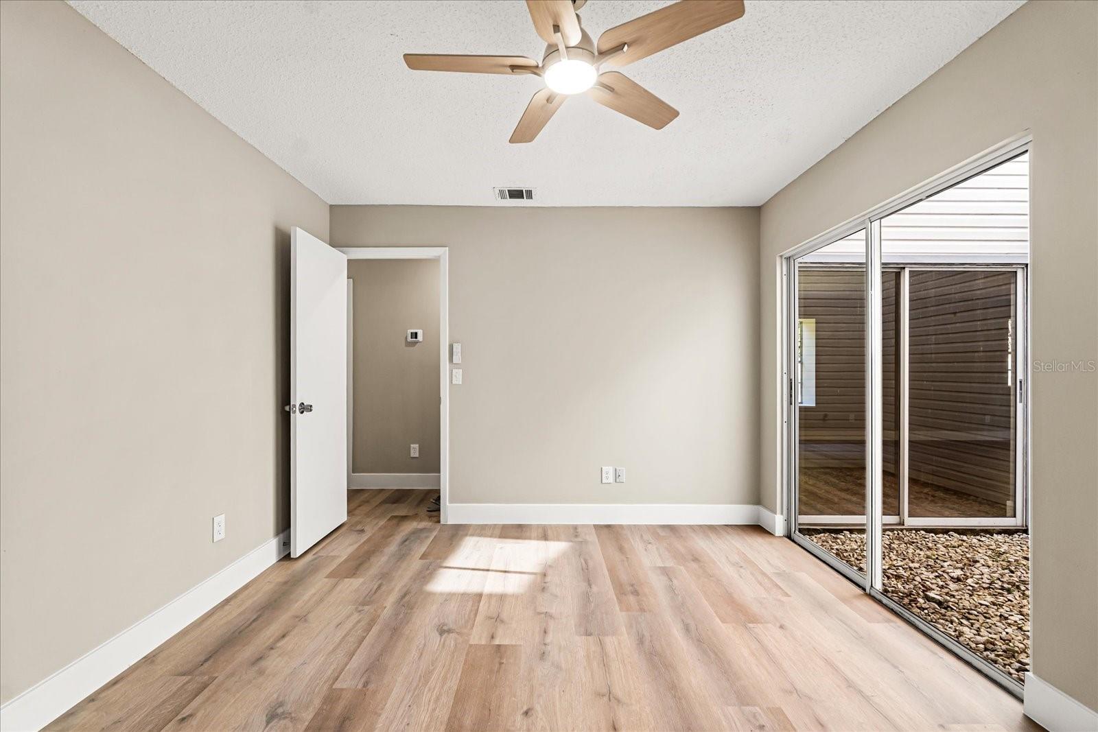 DANBURY MILL UNIT 3A - Residential Lease