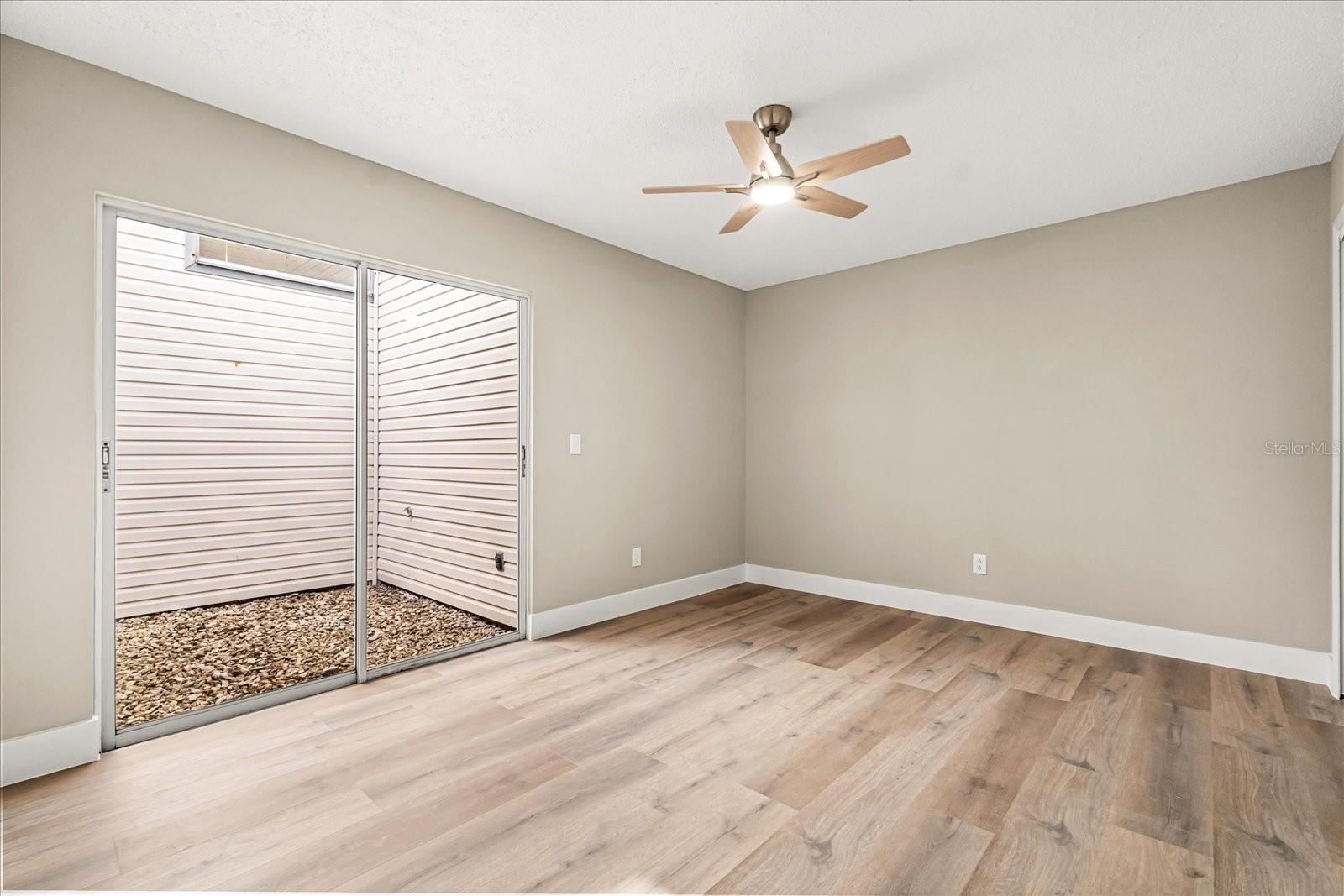 DANBURY MILL UNIT 3A - Residential Lease