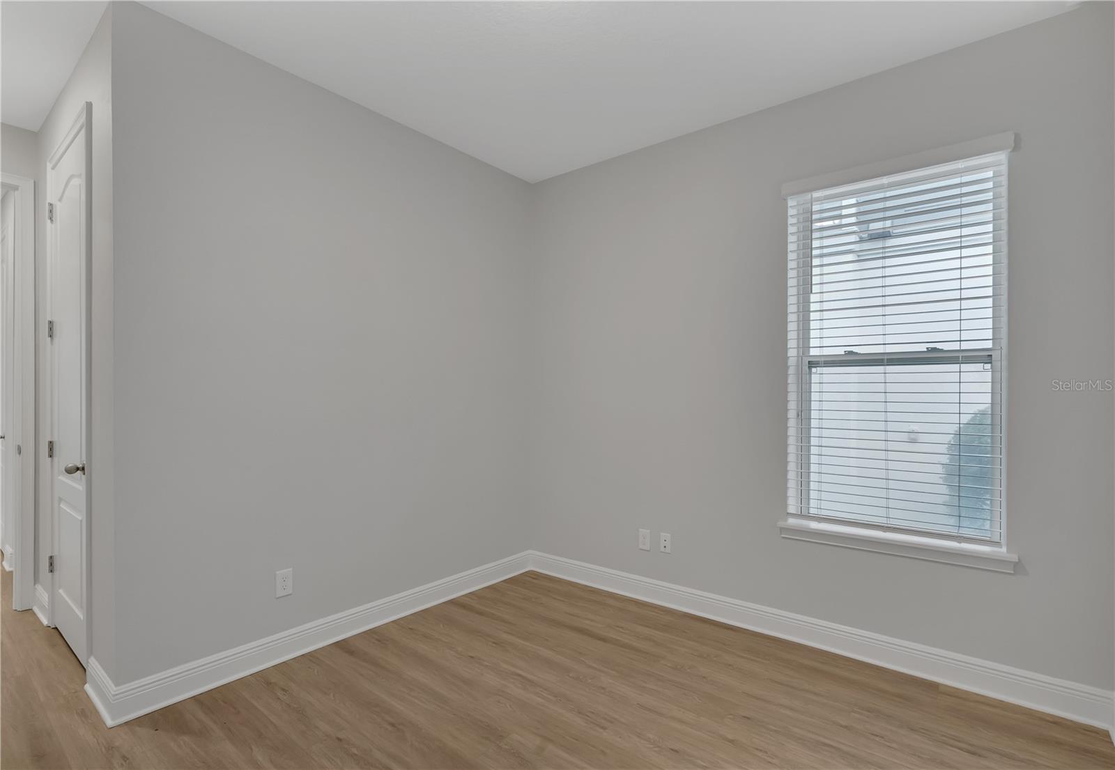 LAUREATE PARK - Residential Lease