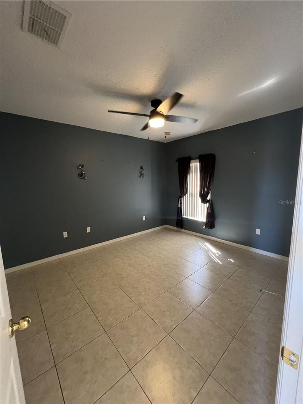 Photo of 735 Colville Place, Kissimmee, FL 34759 (MLS # S5150013)