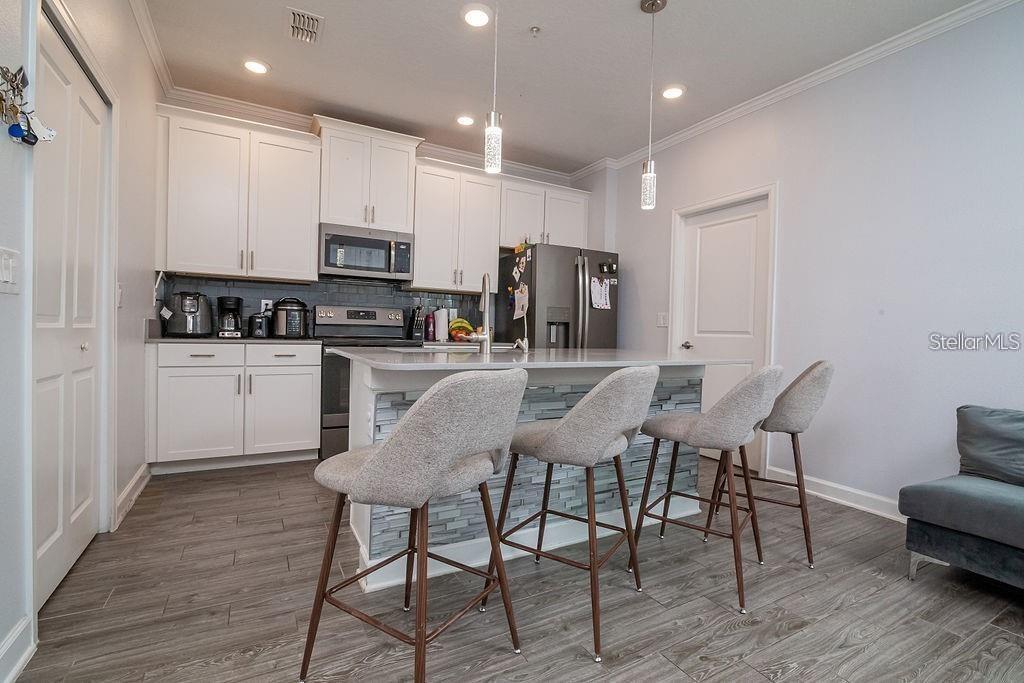 STOREY PK-PCL L PH 2 - Residential Lease