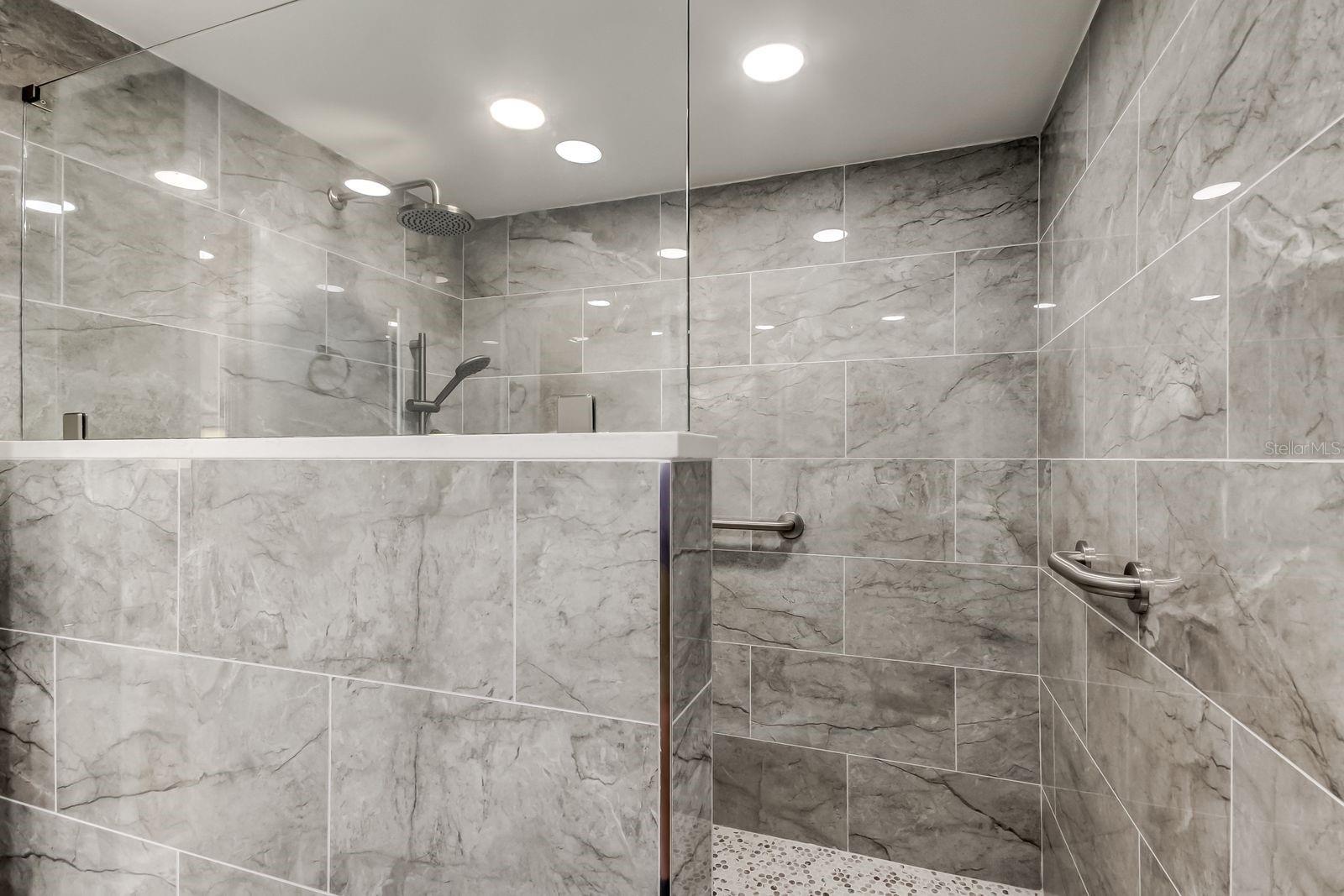 VISTA DE ORA PLAYA ESCONDIDA - Residential