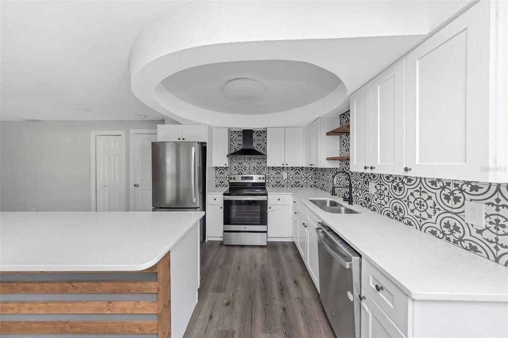 Photo of 1920 N Highland Avenue, Clearwater, FL 33755 (MLS # TB8467666)