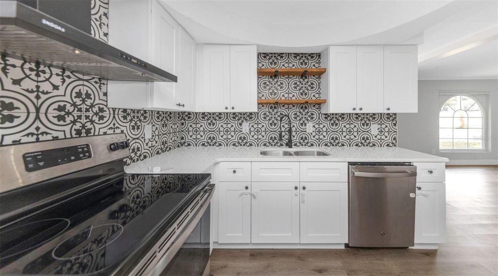 Photo of 1920 N Highland Avenue, Clearwater, FL 33755 (MLS # TB8467666)