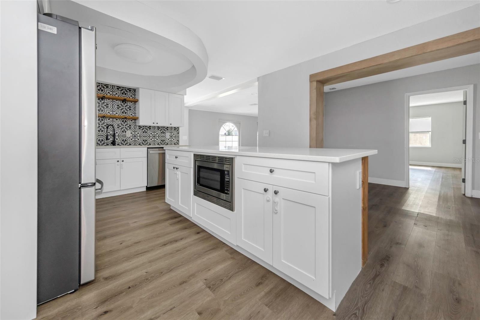 1920 N HIGHLAND AVENUE