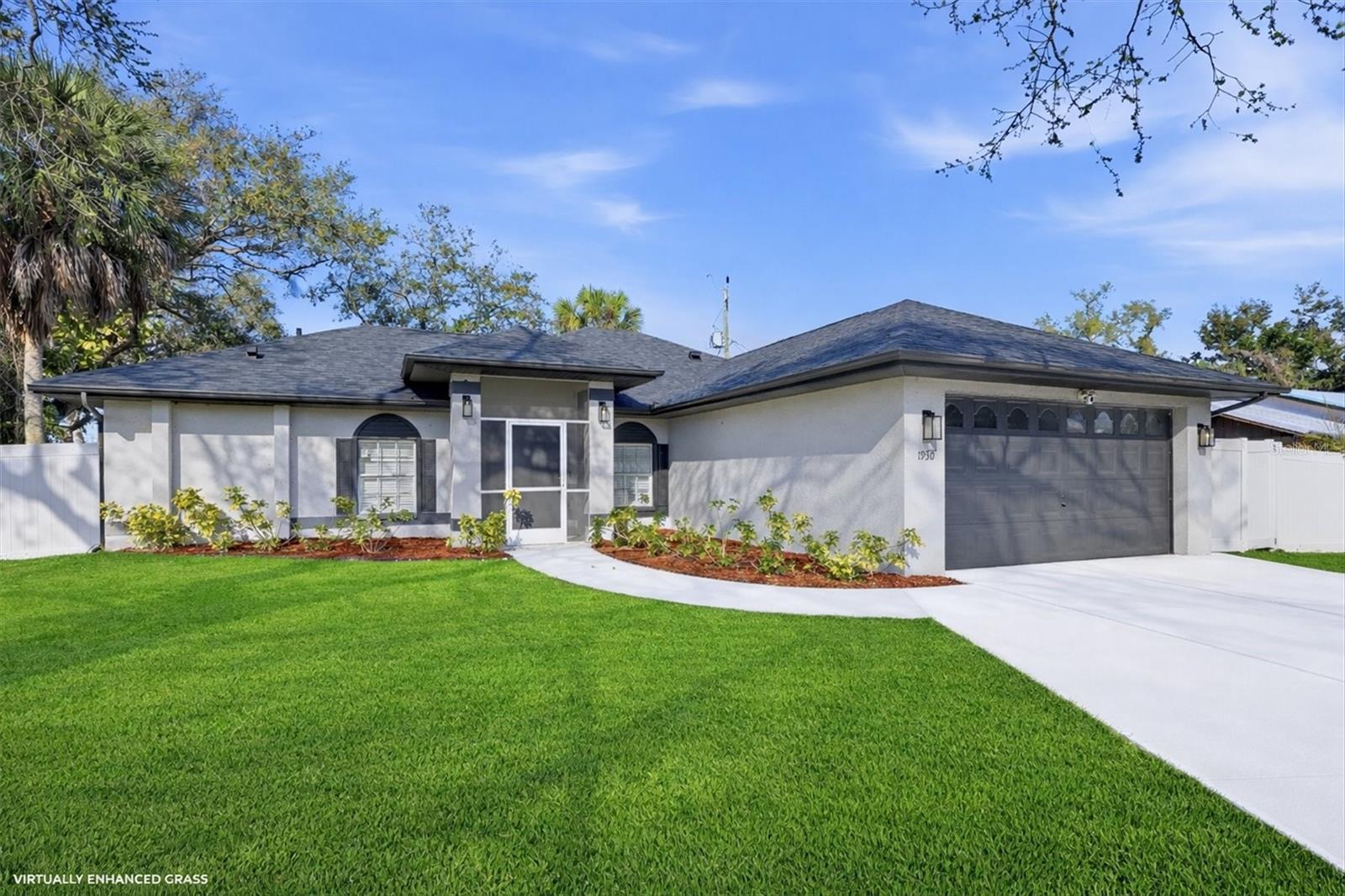 SOUTH VENICE - Residential