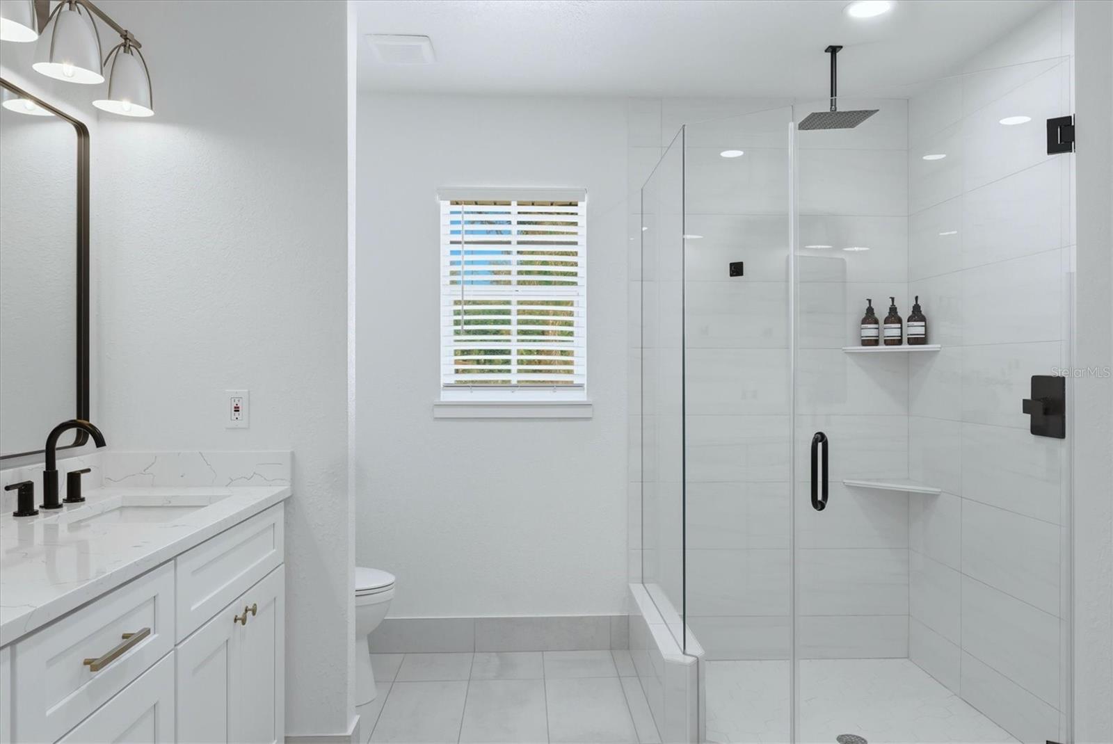 SOUTH VENICE - Residential