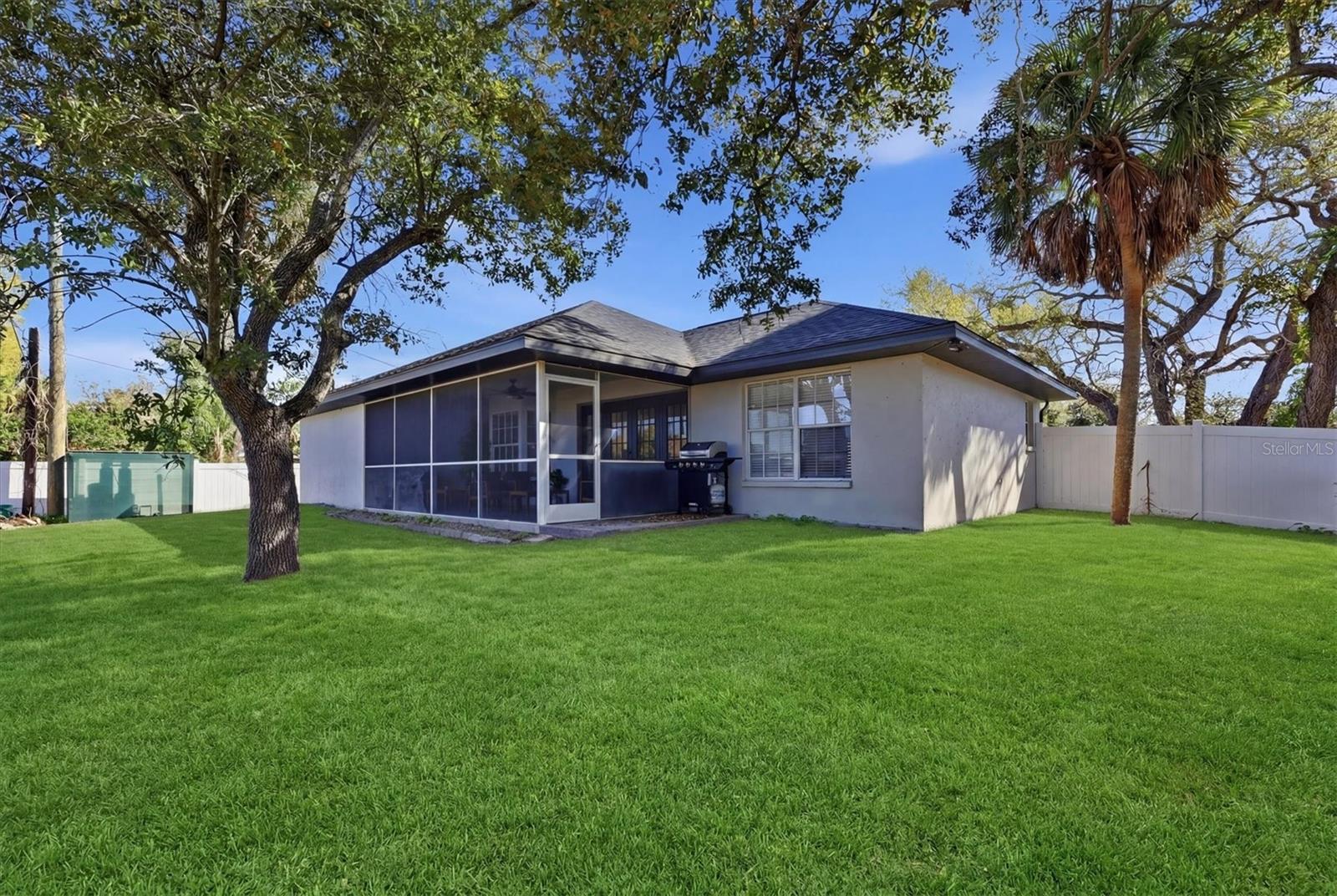 SOUTH VENICE - Residential