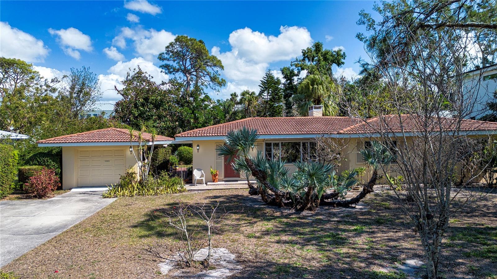 1555 FLOWER DRIVE
