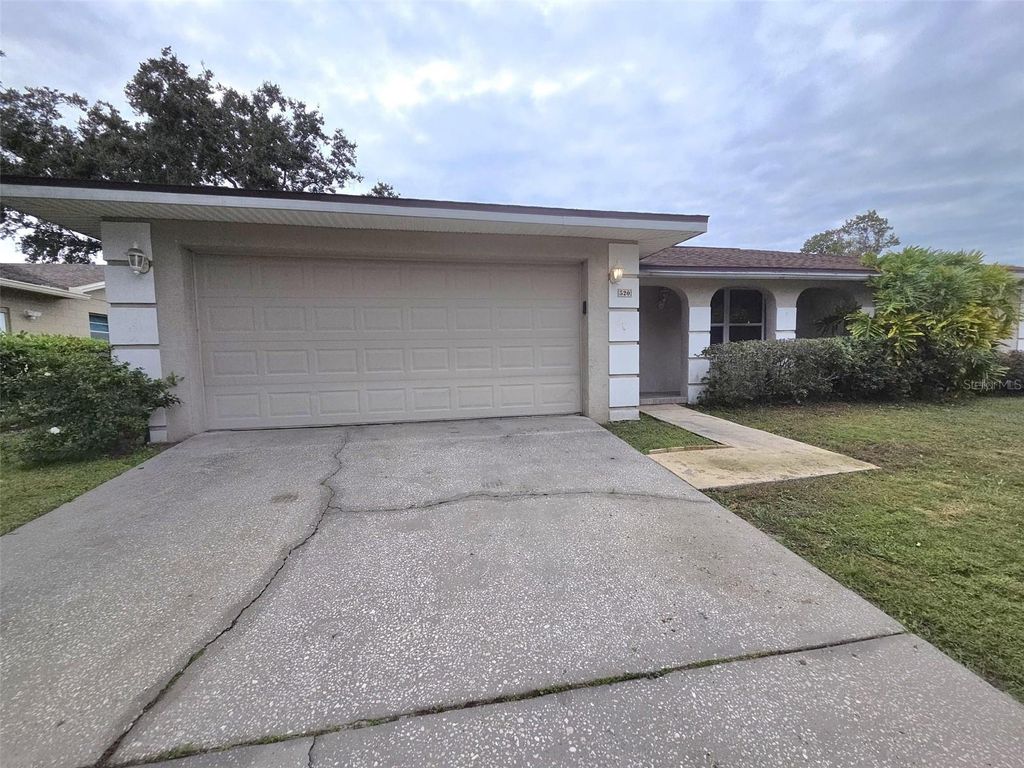 Photo of 520 Applewood Avenue, Altamonte Springs, FL 32714 (MLS # O6369125)
