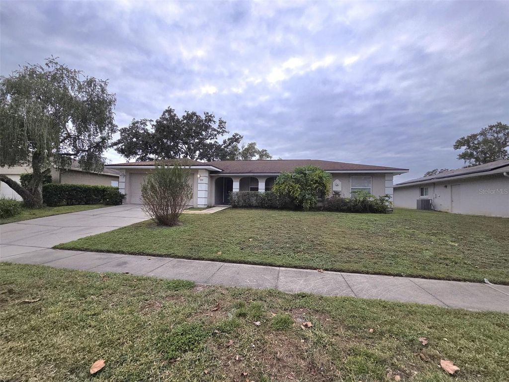 Photo of 520 Applewood Avenue, Altamonte Springs, FL 32714 (MLS # O6369125)