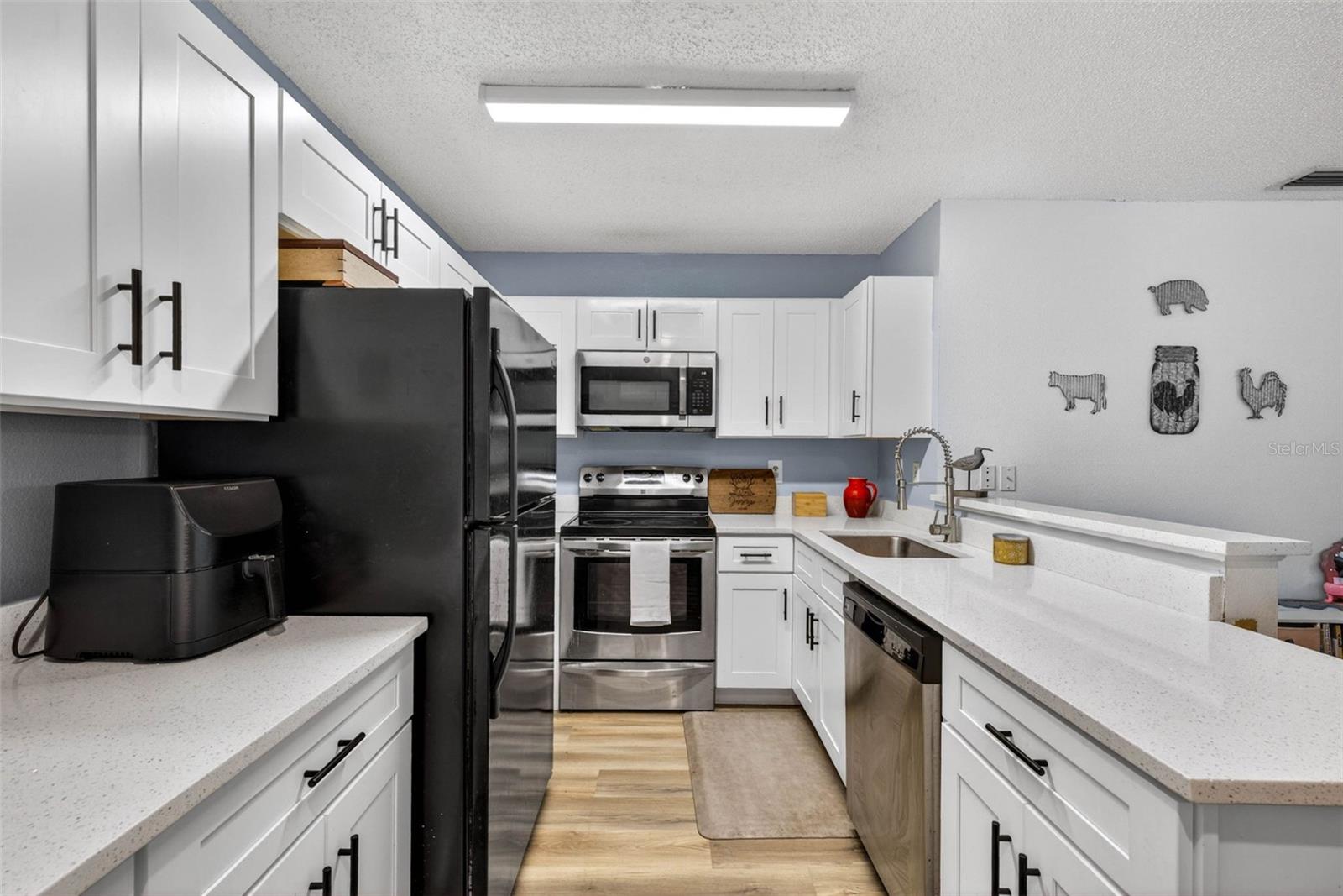 WOODWARD VILLAGE - Residential
