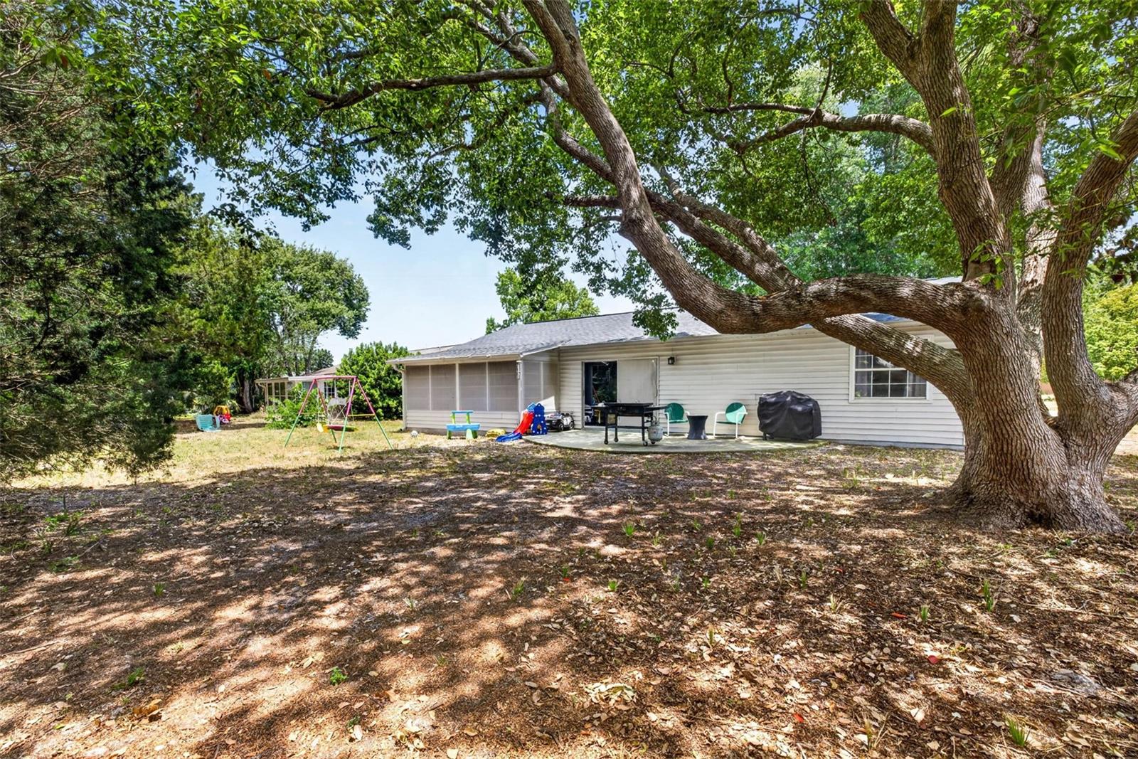 WOODWARD VILLAGE - Residential