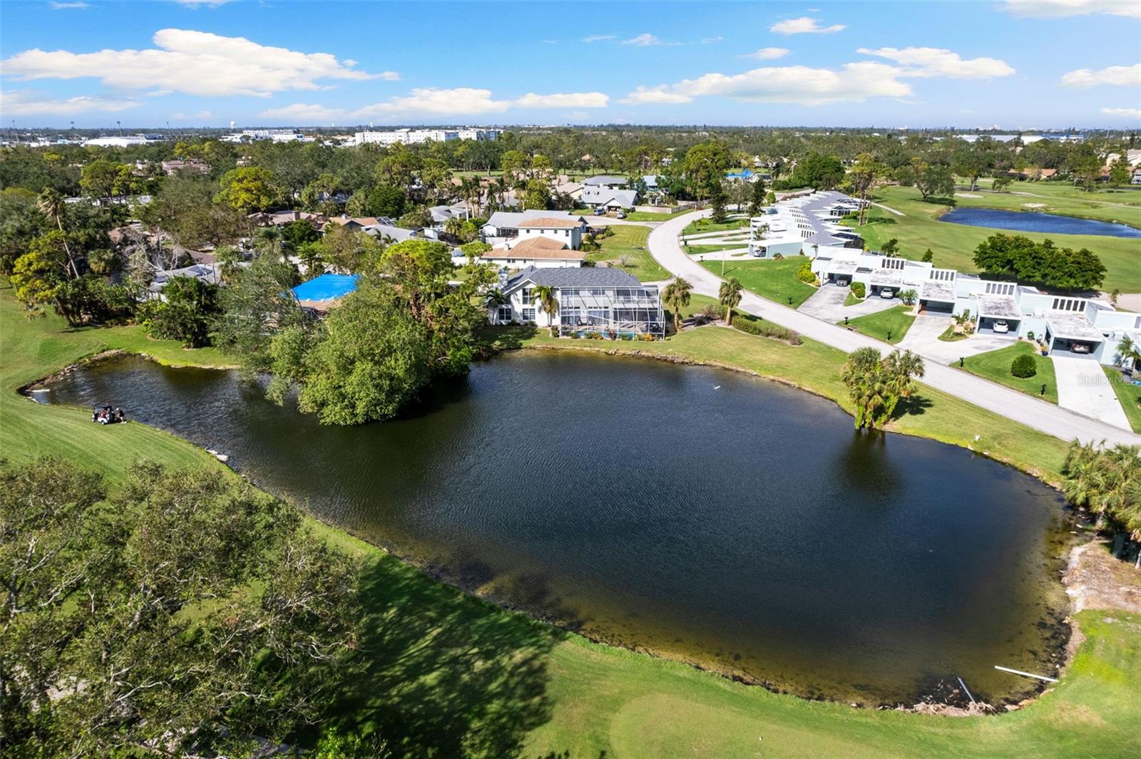 EL CONQUISTADOR VILLAGE II A - Residential