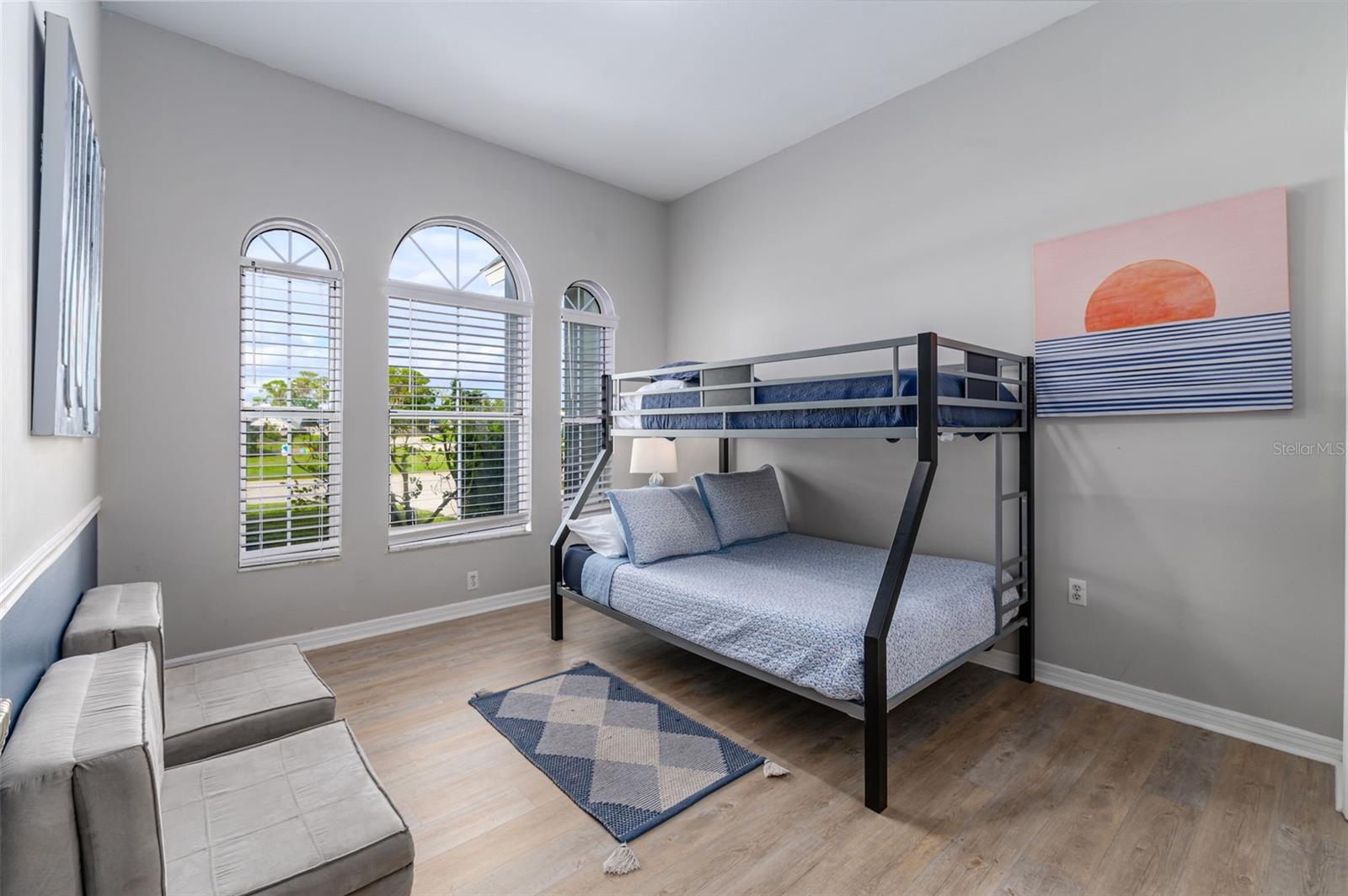 EL CONQUISTADOR VILLAGE II A - Residential