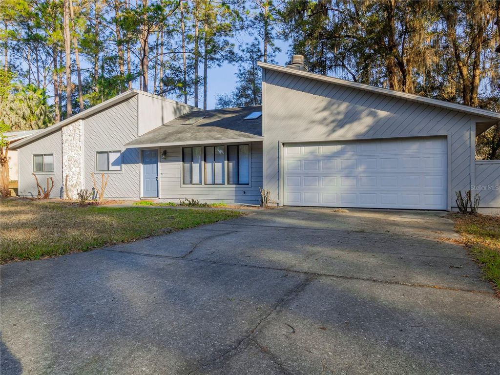 Photo of 8104 SW 53rd Place, Gainesville, FL 32608 (MLS # GC536962)