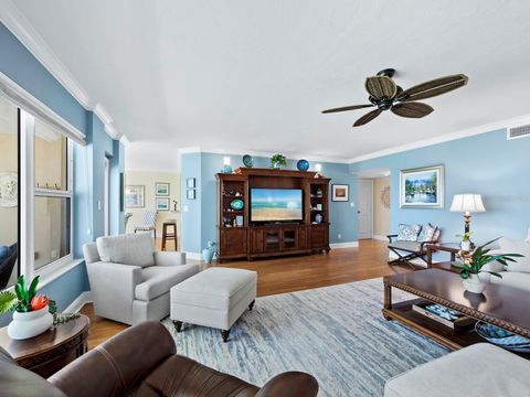 A home in LONGBOAT KEY