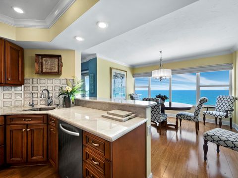 A home in LONGBOAT KEY