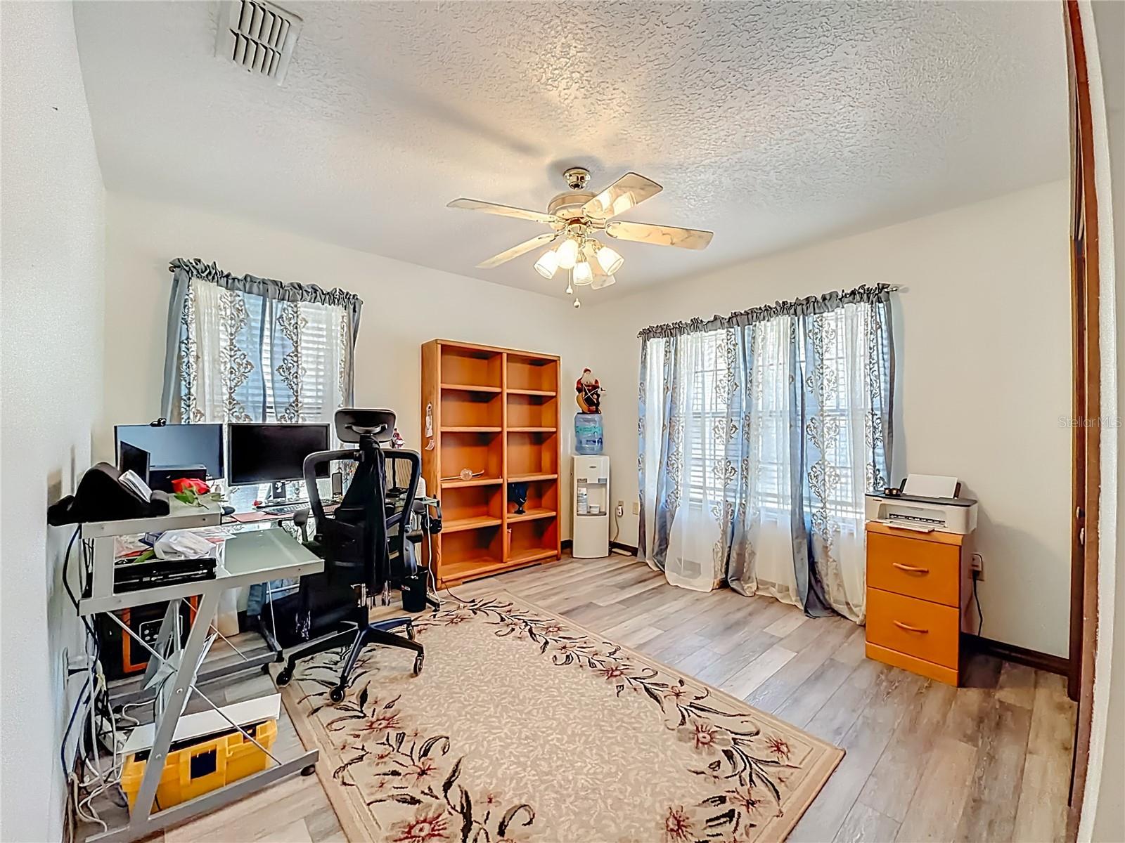 VALENCIA TERRACE - Residential