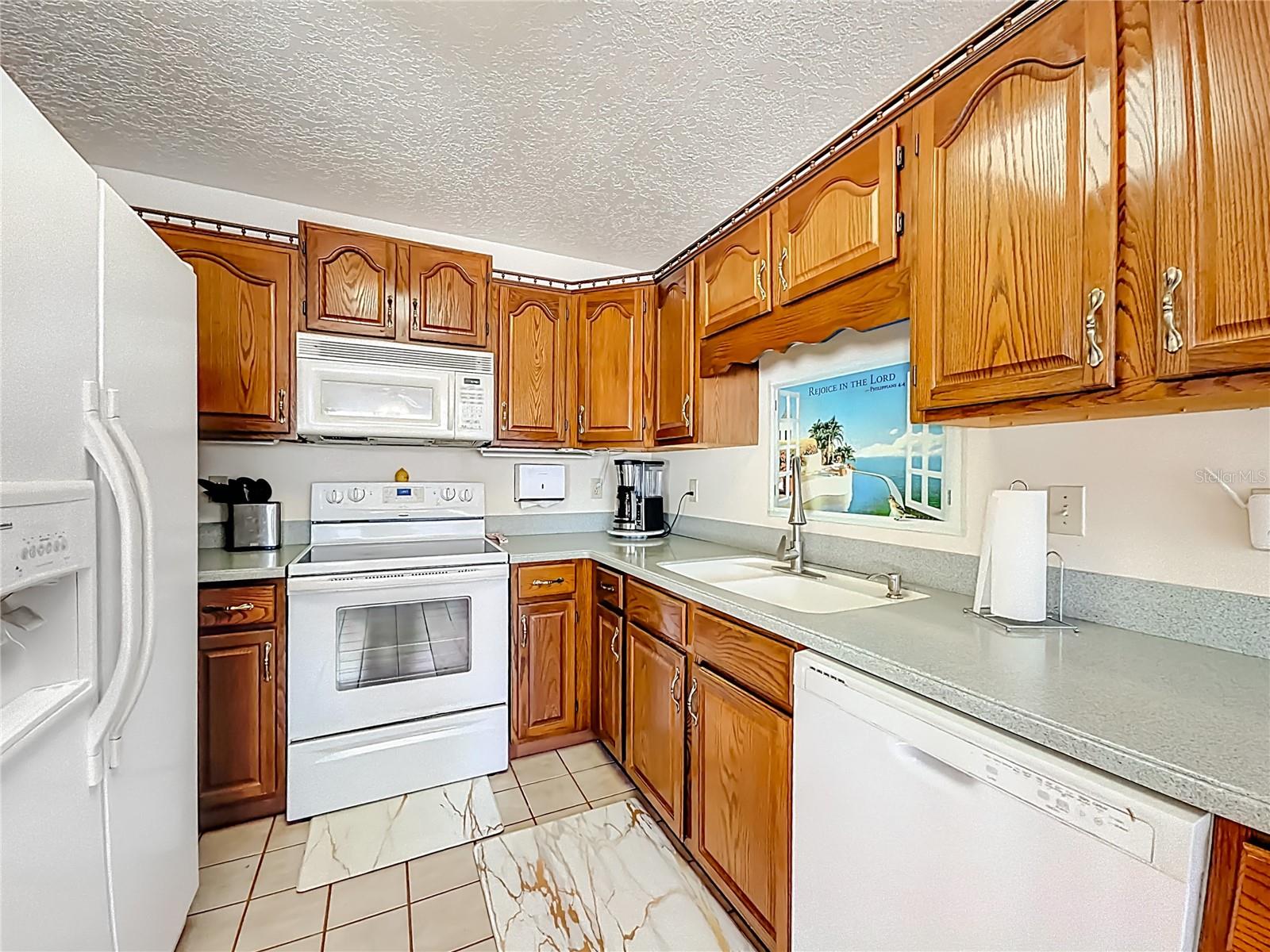 VALENCIA TERRACE - Residential