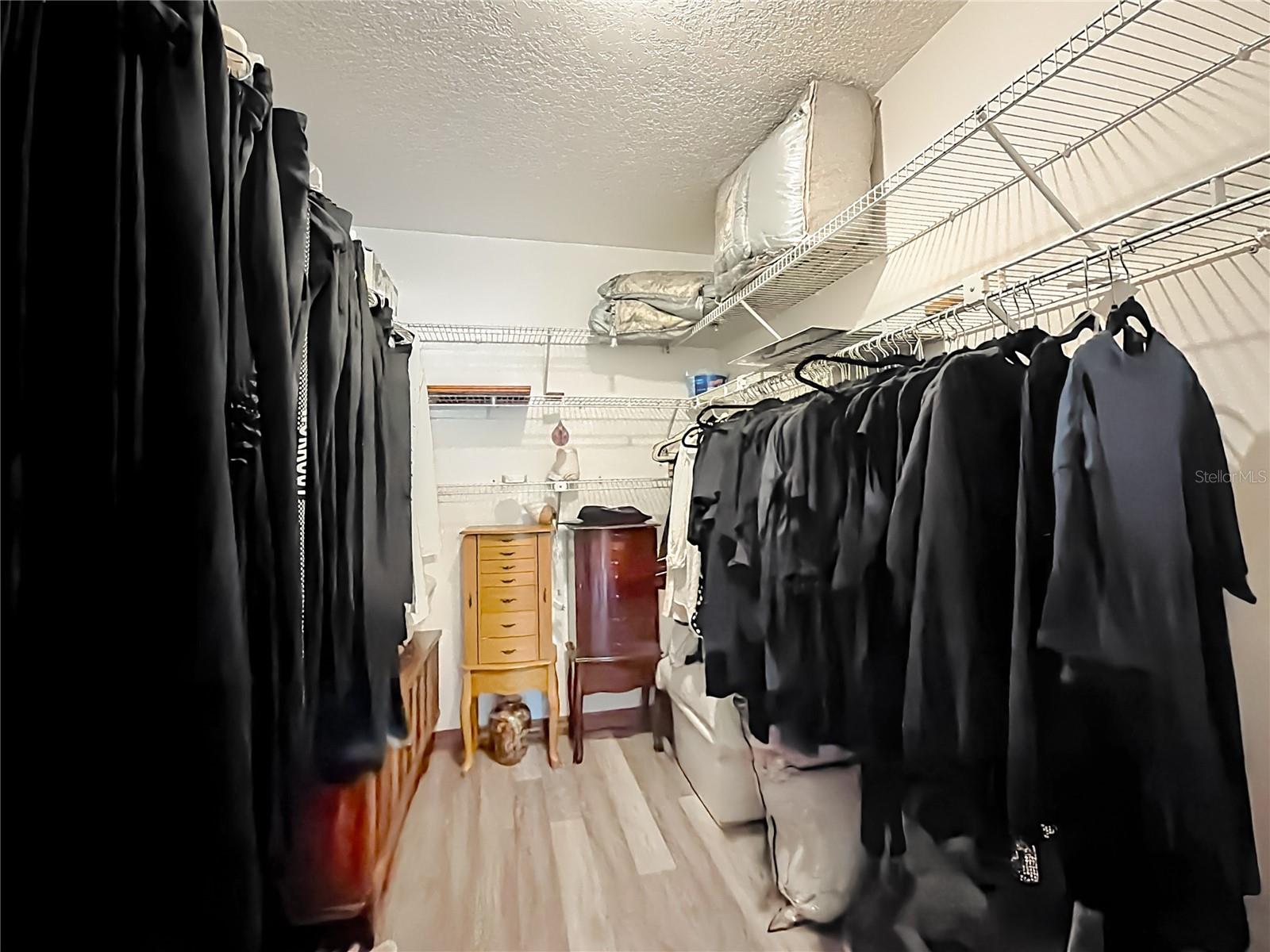 VALENCIA TERRACE - Residential