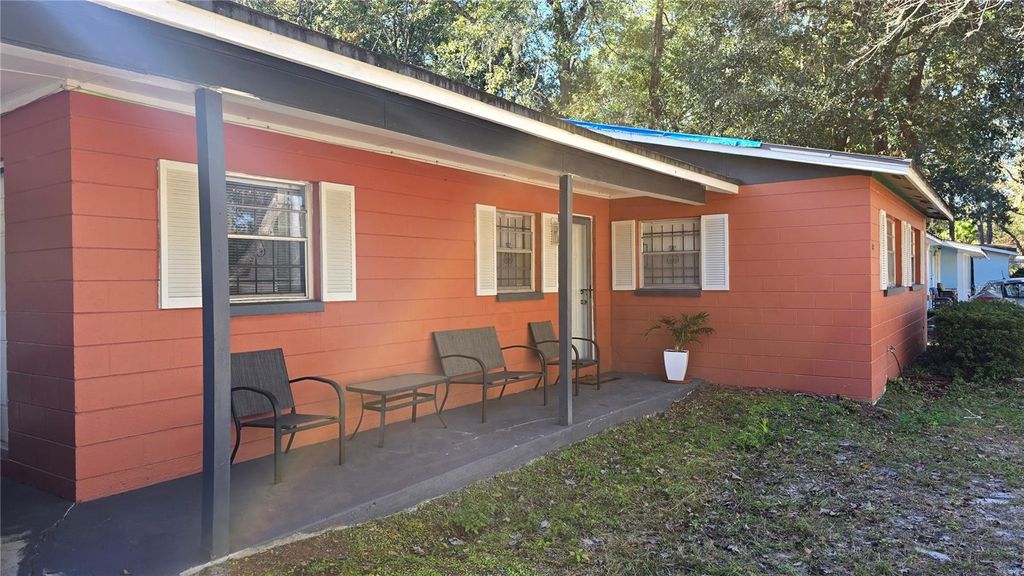 Photo of 1823 NE 31st Avenue, Gainesville, FL 32609 (MLS # GC536191)