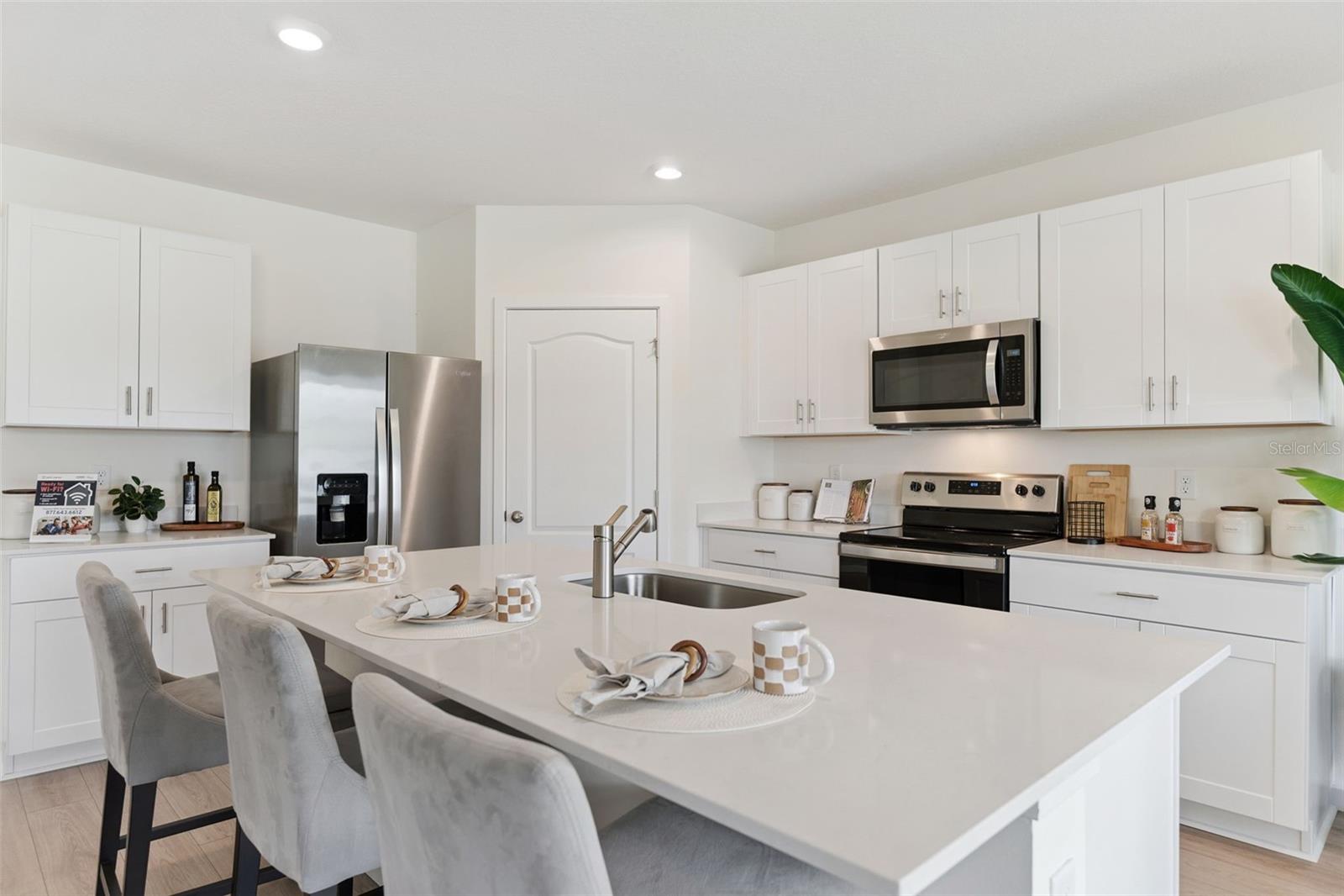 DELTONA LAKES UNIT 36 - Residential