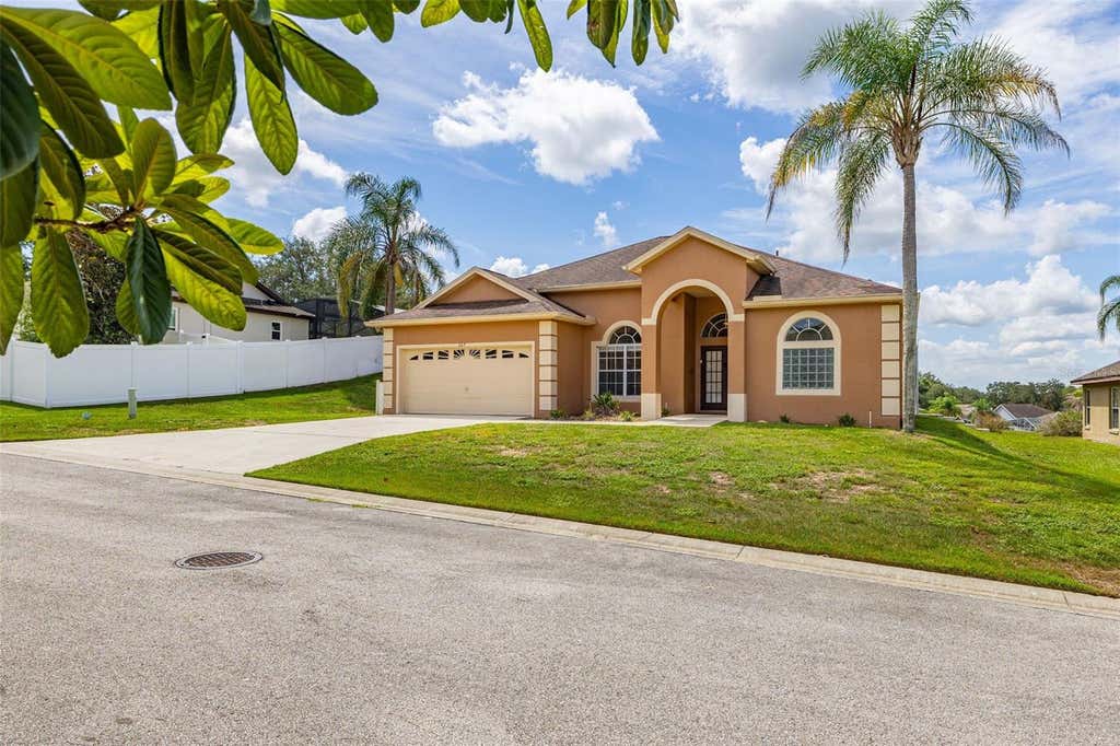 Photo of 327 Greeley Loop, Davenport, FL 33897 (MLS # S5156348)