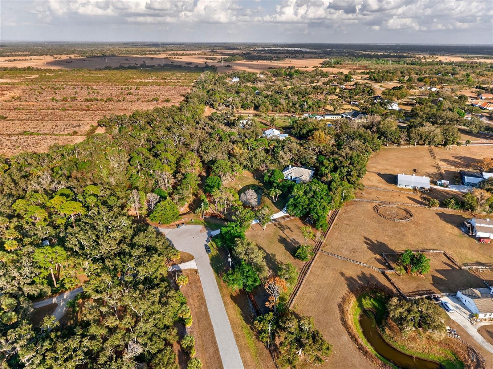 SADDLE CREEK - Residential