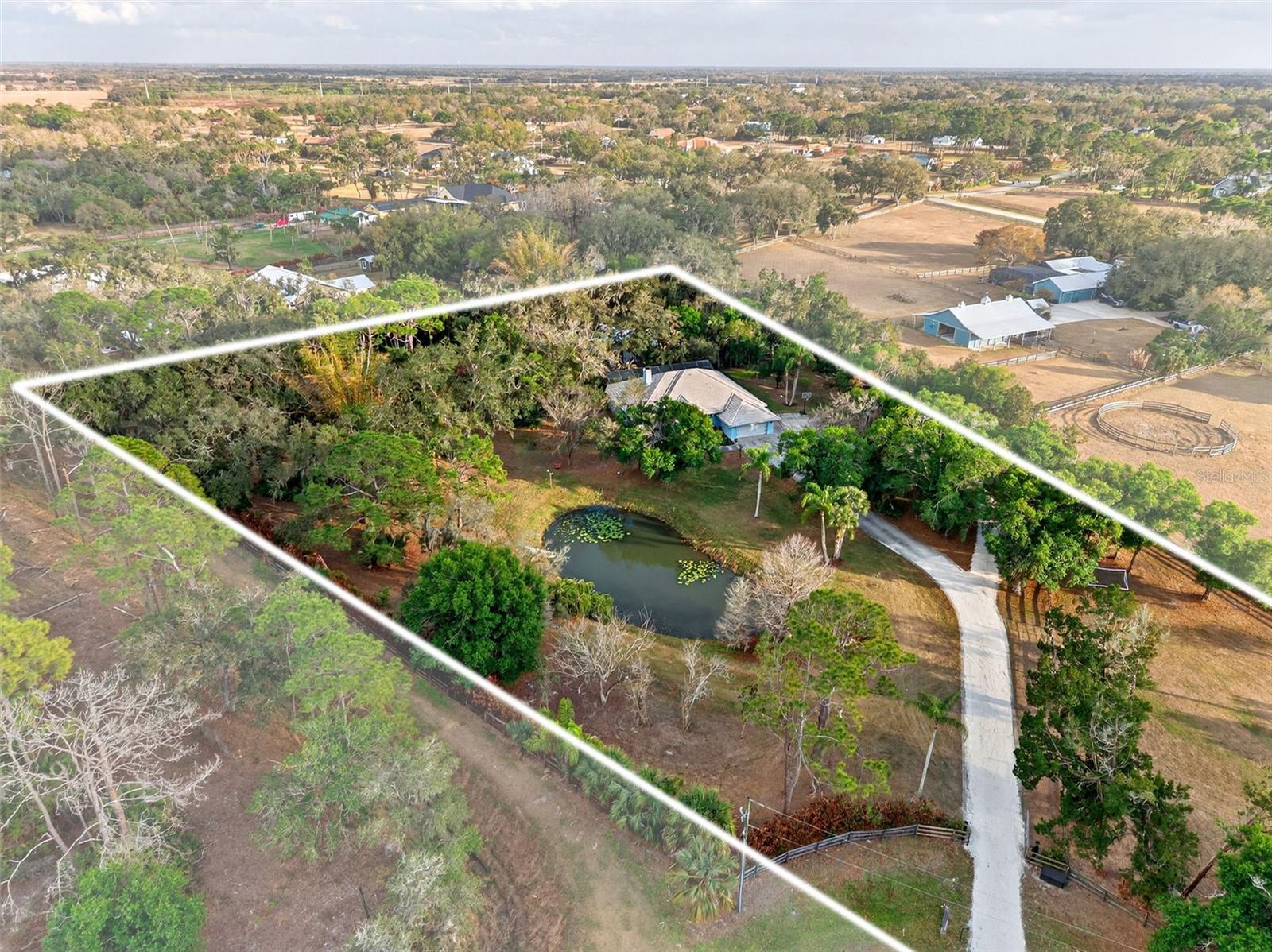 SADDLE CREEK - Residential