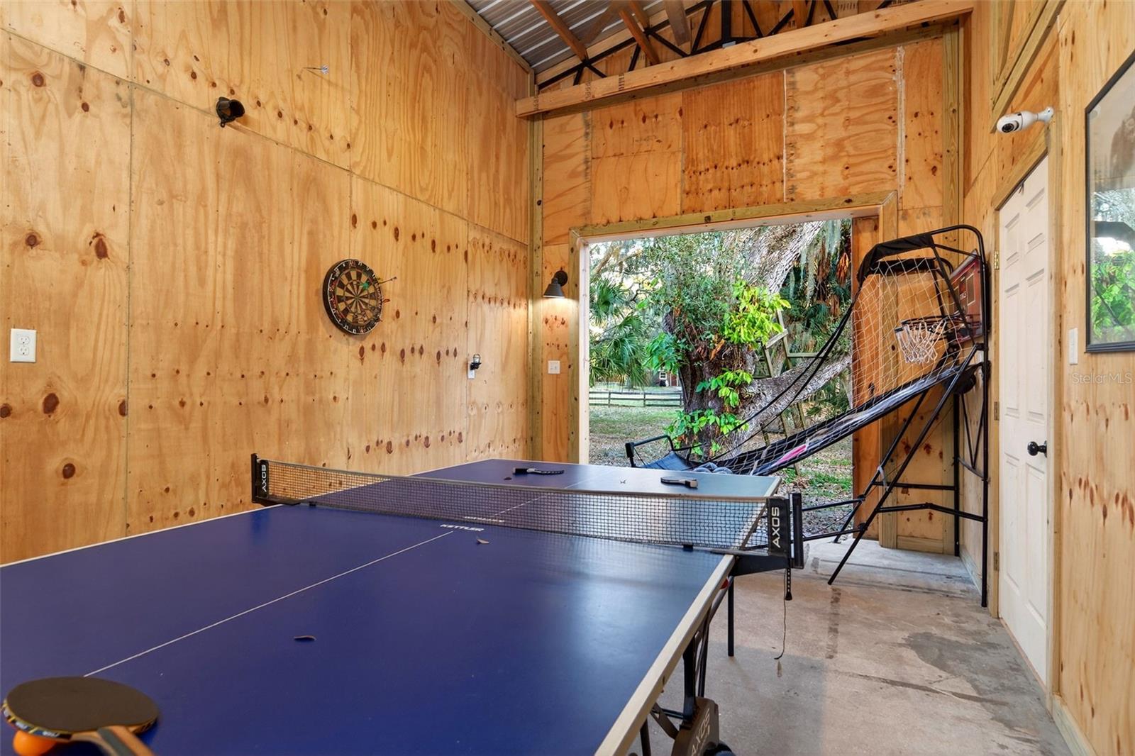 SADDLE CREEK - Residential