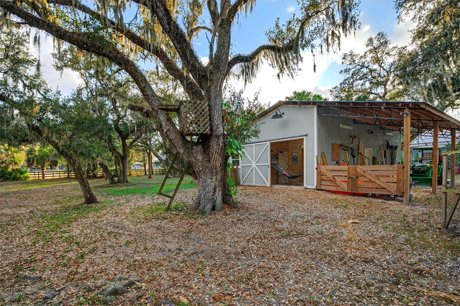 SADDLE CREEK - Residential