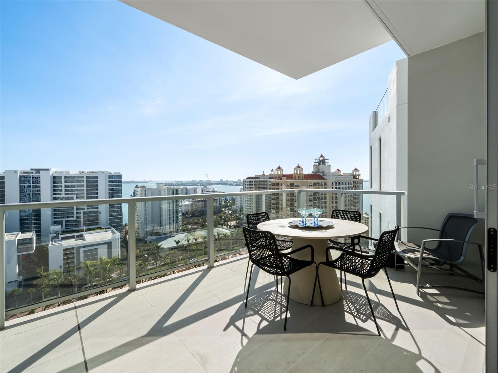 301 QUAY COMMONS 1809