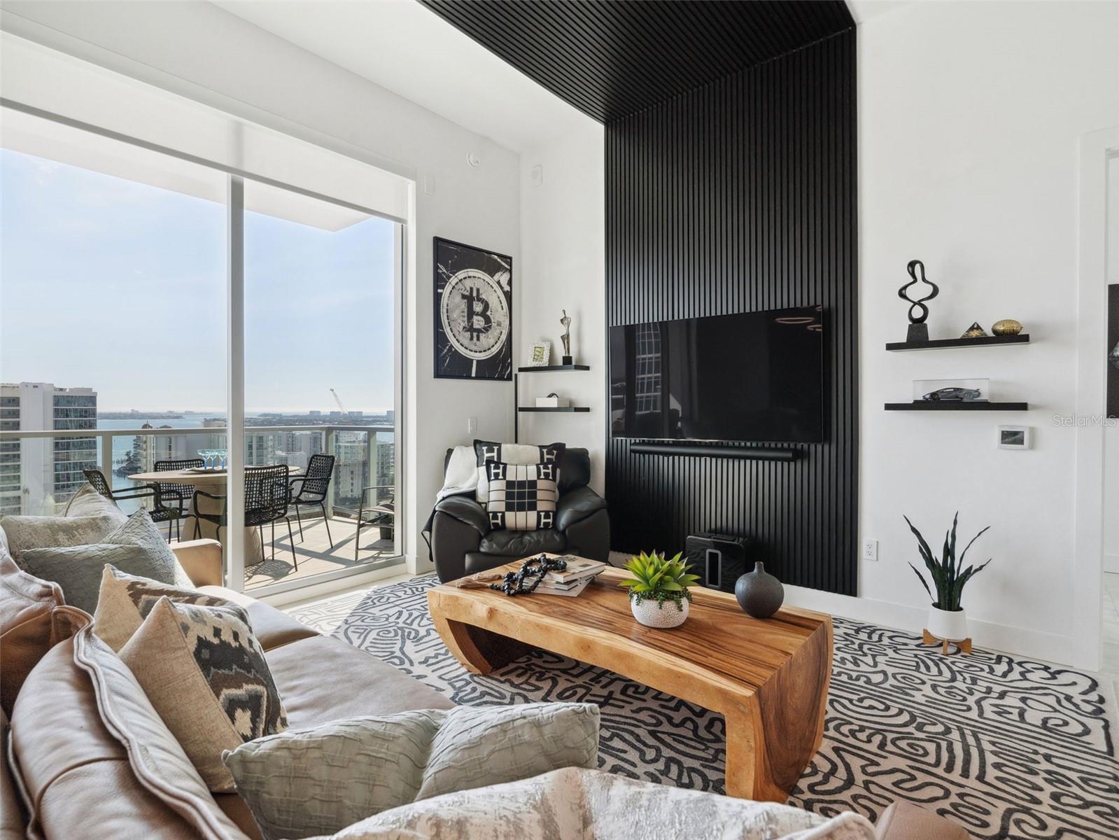 BAYSO SARASOTA - Residential