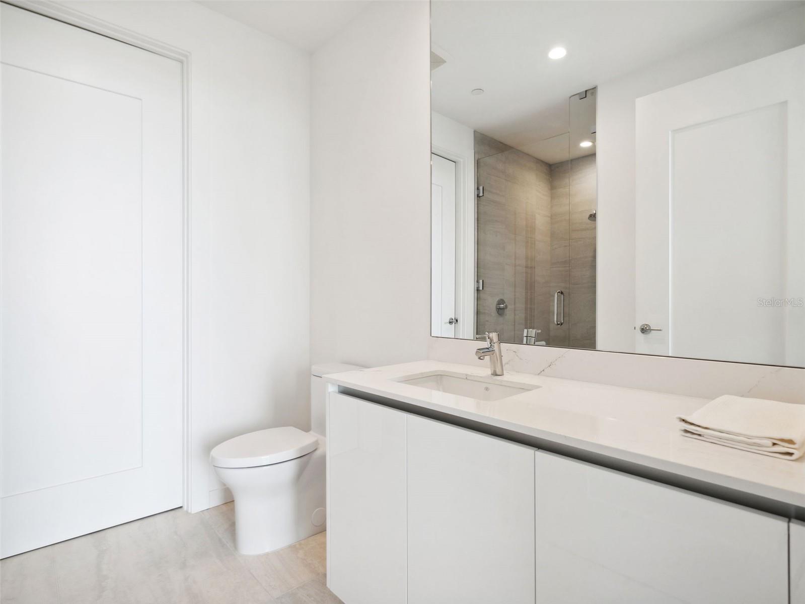 BAYSO SARASOTA - Residential