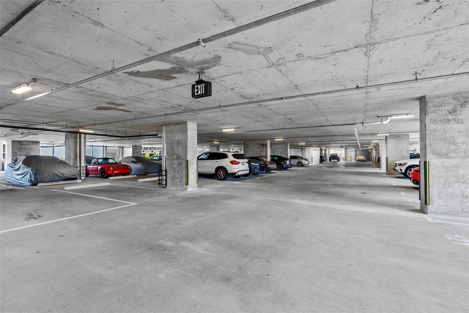 BAYSO SARASOTA - Residential