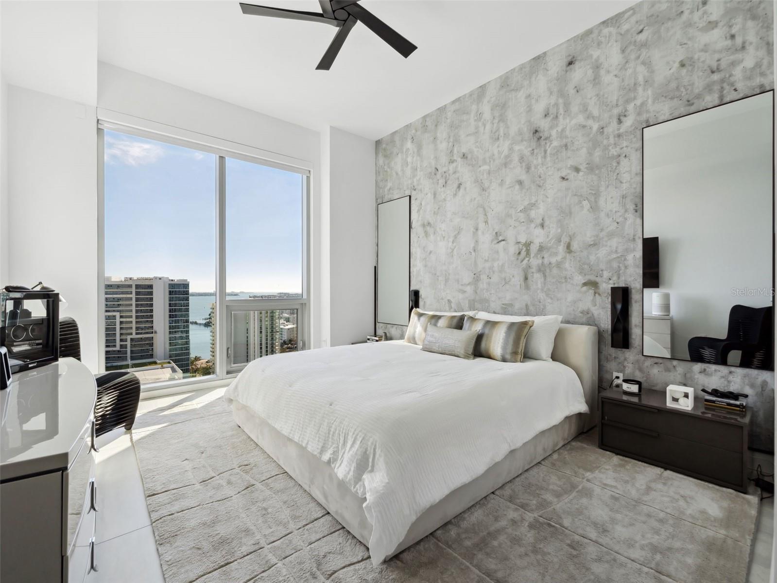 301 QUAY COMMONS 1809