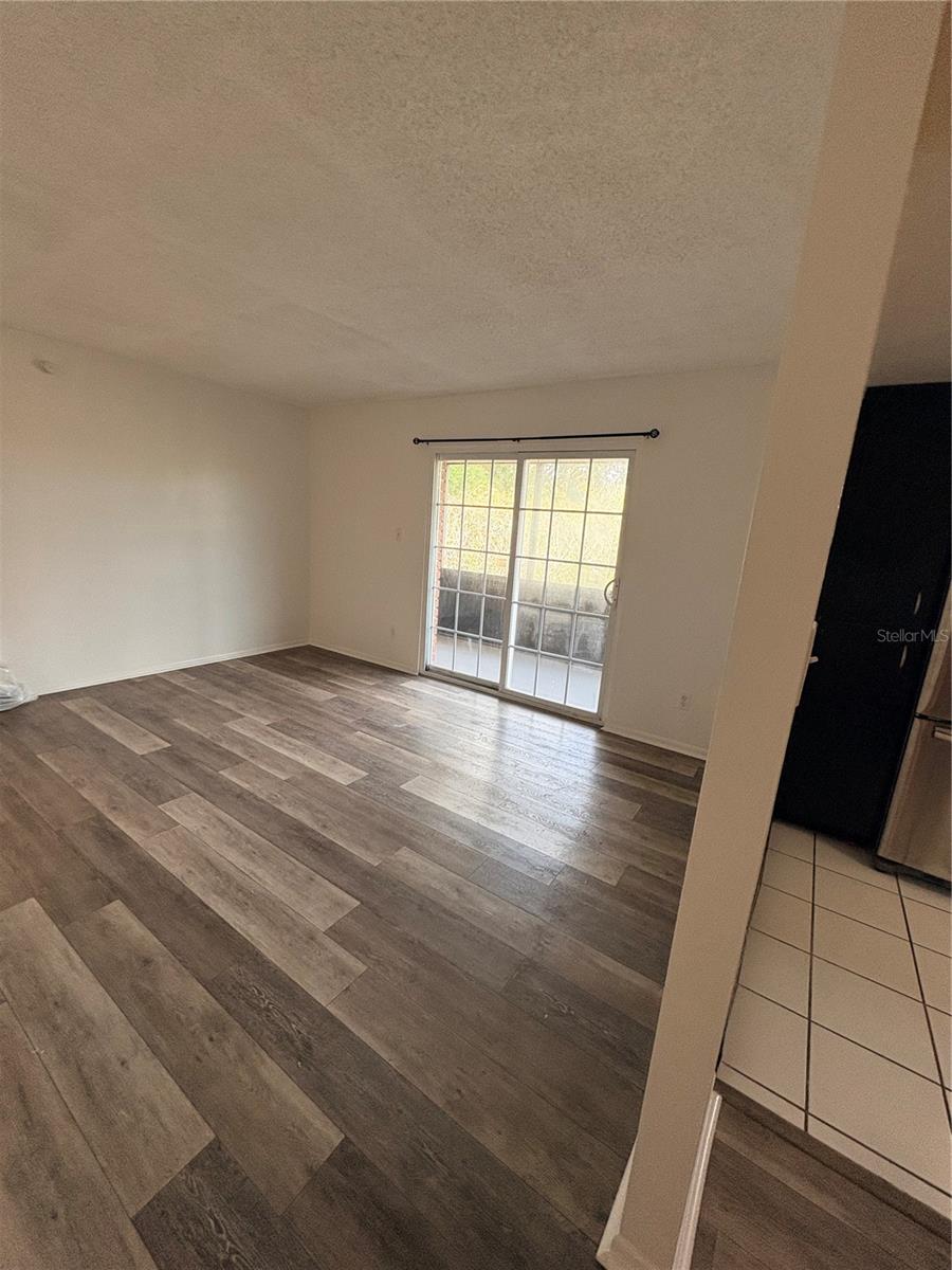 JAMESTOWN CONDO - Residential