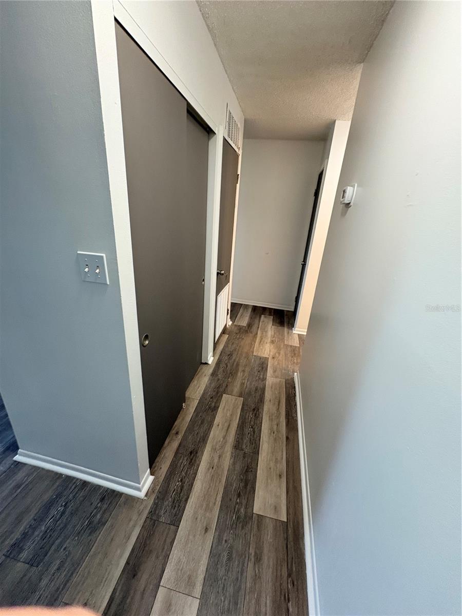 JAMESTOWN CONDO - Residential