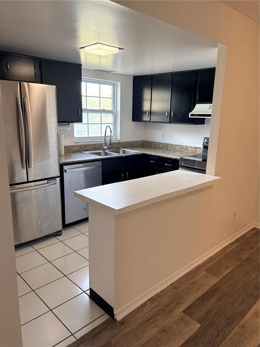 JAMESTOWN CONDO - Residential
