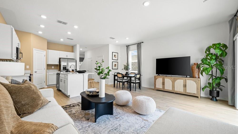 TOWNS AT TIBURON - Residential
