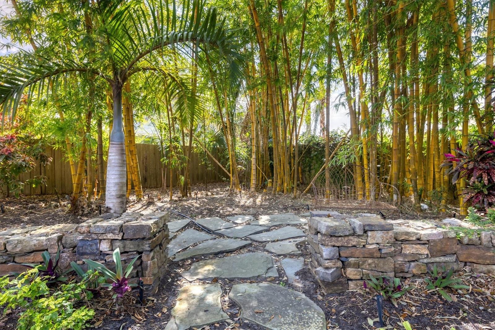 CHEROKEE PARK 2 - Residential