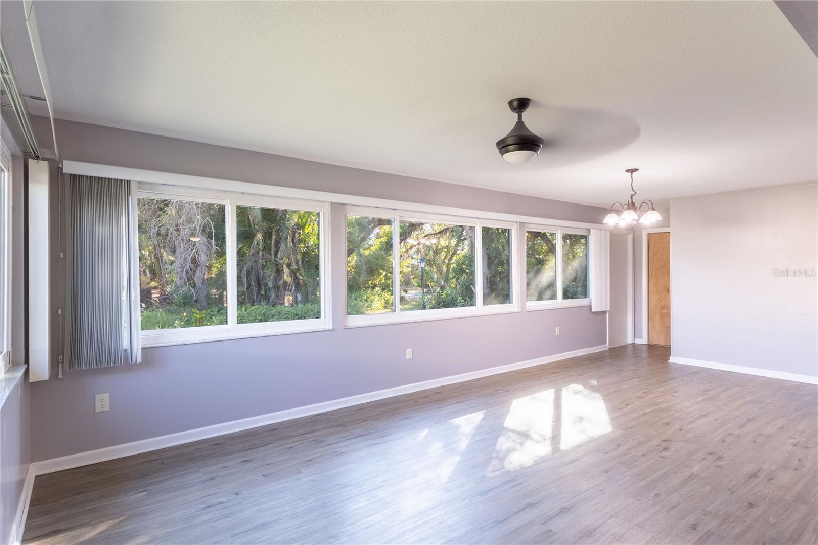 SORRENTO VILLAS 5 - Residential Lease