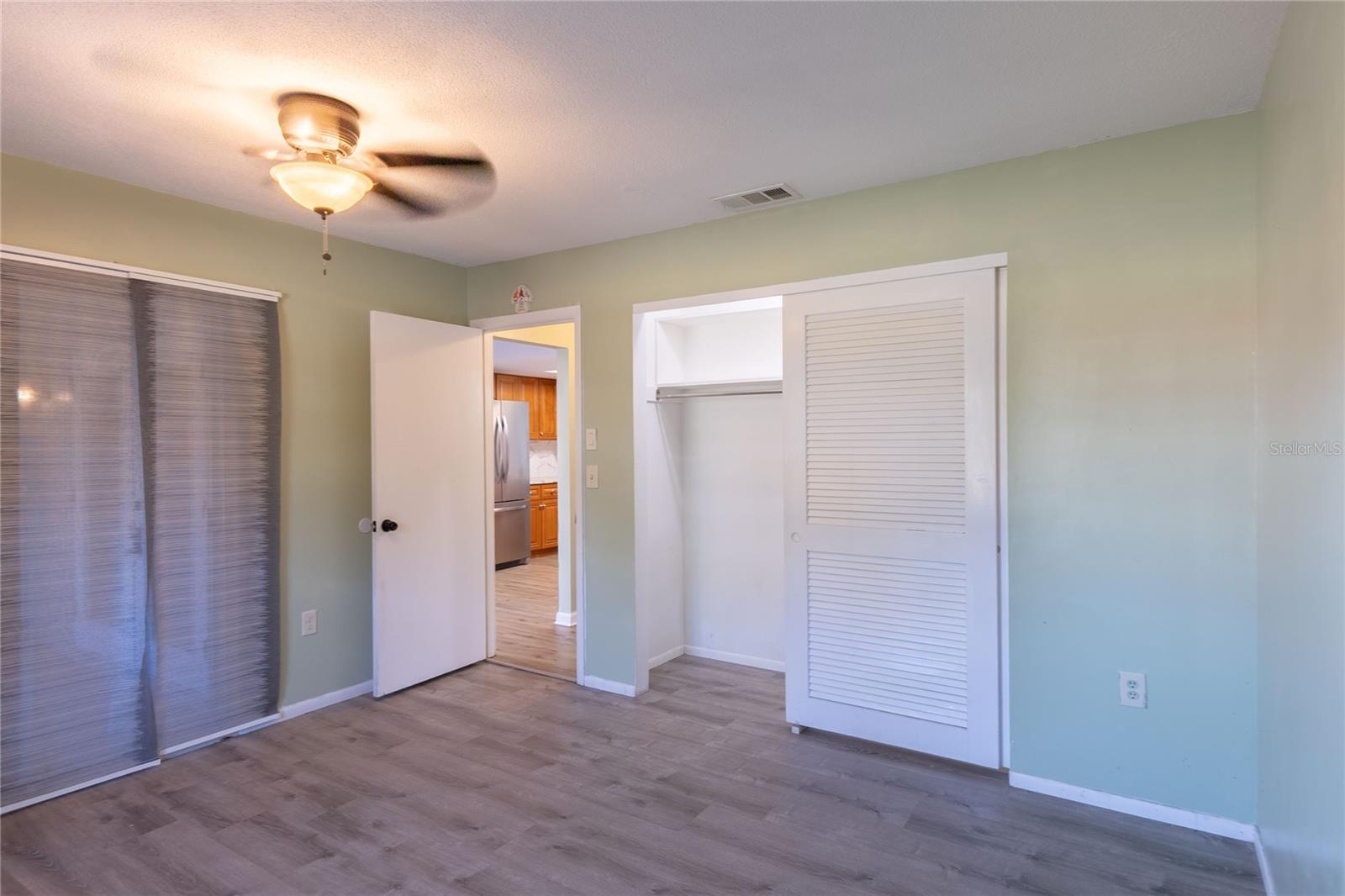 SORRENTO VILLAS 5 - Residential Lease