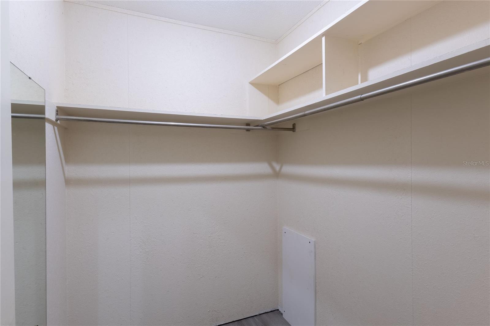 SORRENTO VILLAS 5 - Residential Lease