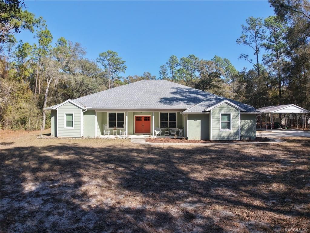 Photo of 8145 N Pine Haven Point, Crystal River, FL 34428 (MLS # OM719179)