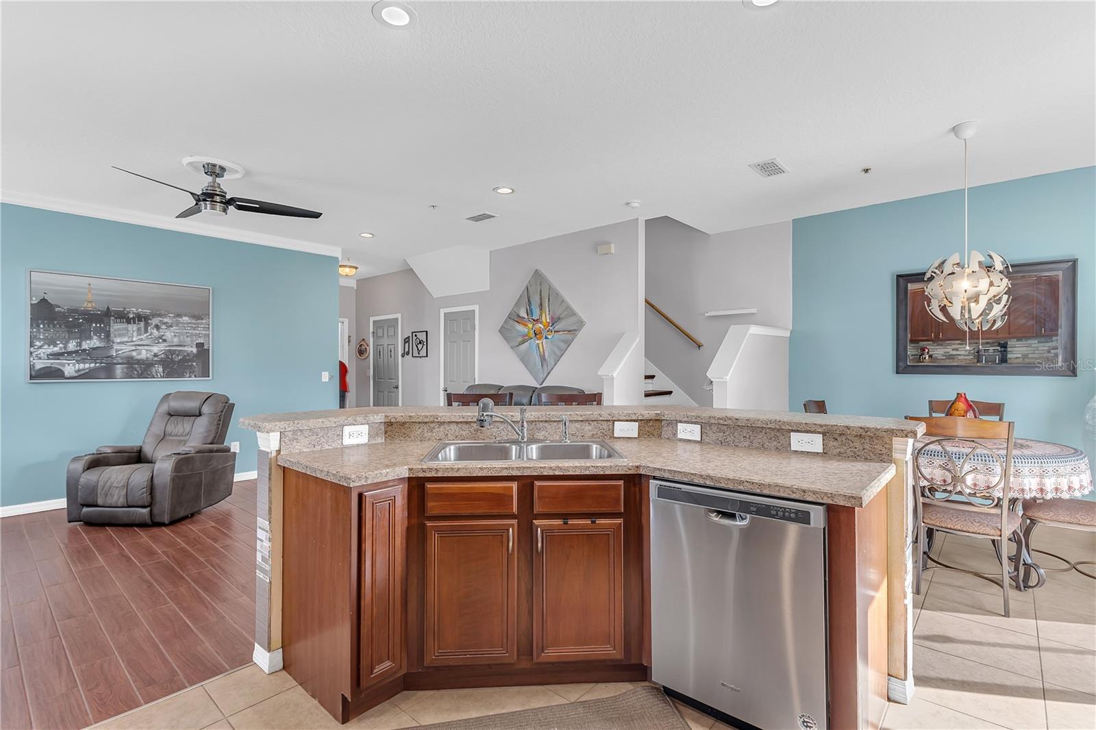 CROWNTREE LAKES 02 & 03 - Residential