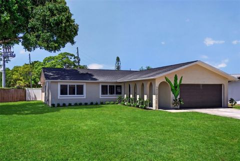 7833 BRISTOL COURT ST PETERSBURG FL 33709